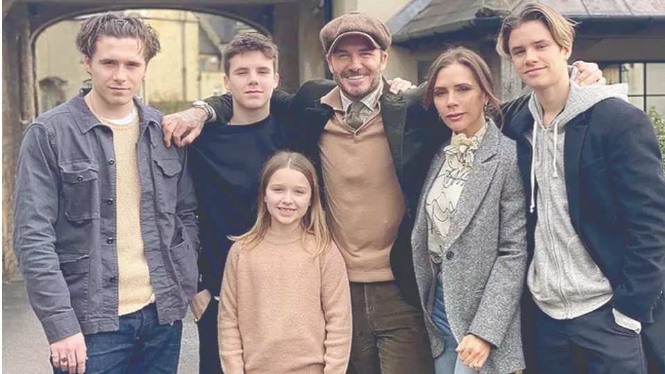 Ореолът на идеала за семейство на Великобритания потъмня неимоверноНай големият син