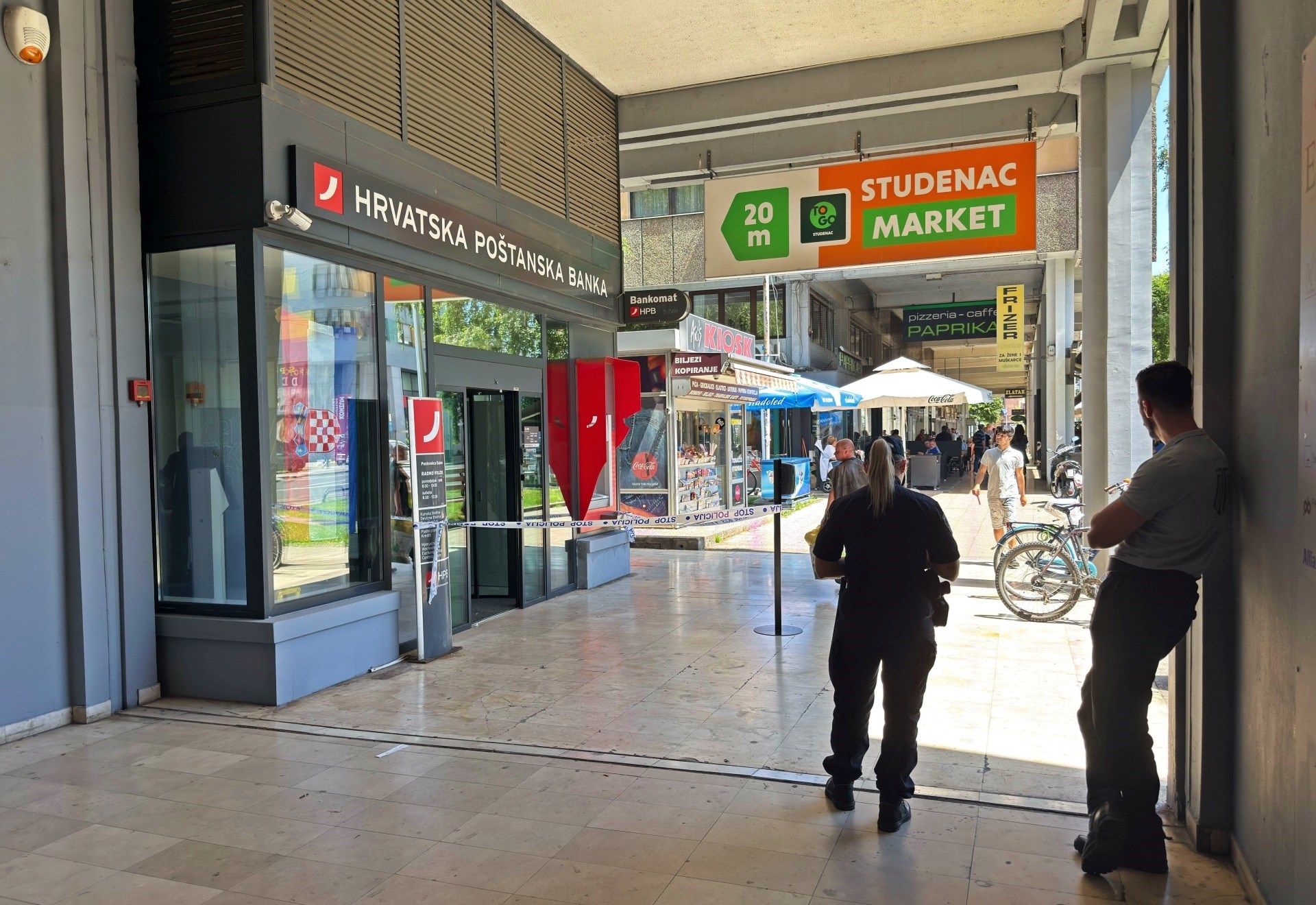 В хърватската столица Загреб днес малко преди обед неизвестно лице