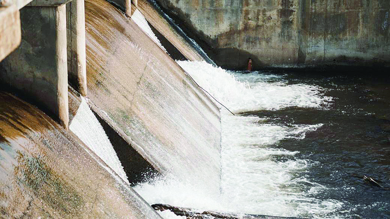 Кой ще иска да инвестира частни пари в голяма ПАВЕЦПравителството