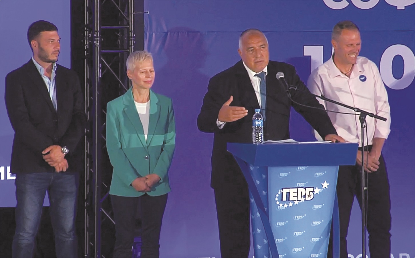 В зала Арена представиха кандидат кметове за 3 софийски района  Когато избирахме