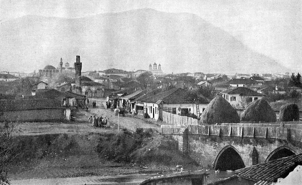 Защо бронзовите фигури са без езициЗа да не кажат колко