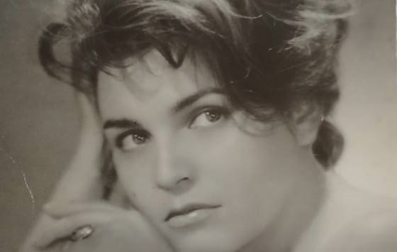 Починала е актрисата Анастасия Бакърджиева съобщи Съюзът на артистите в