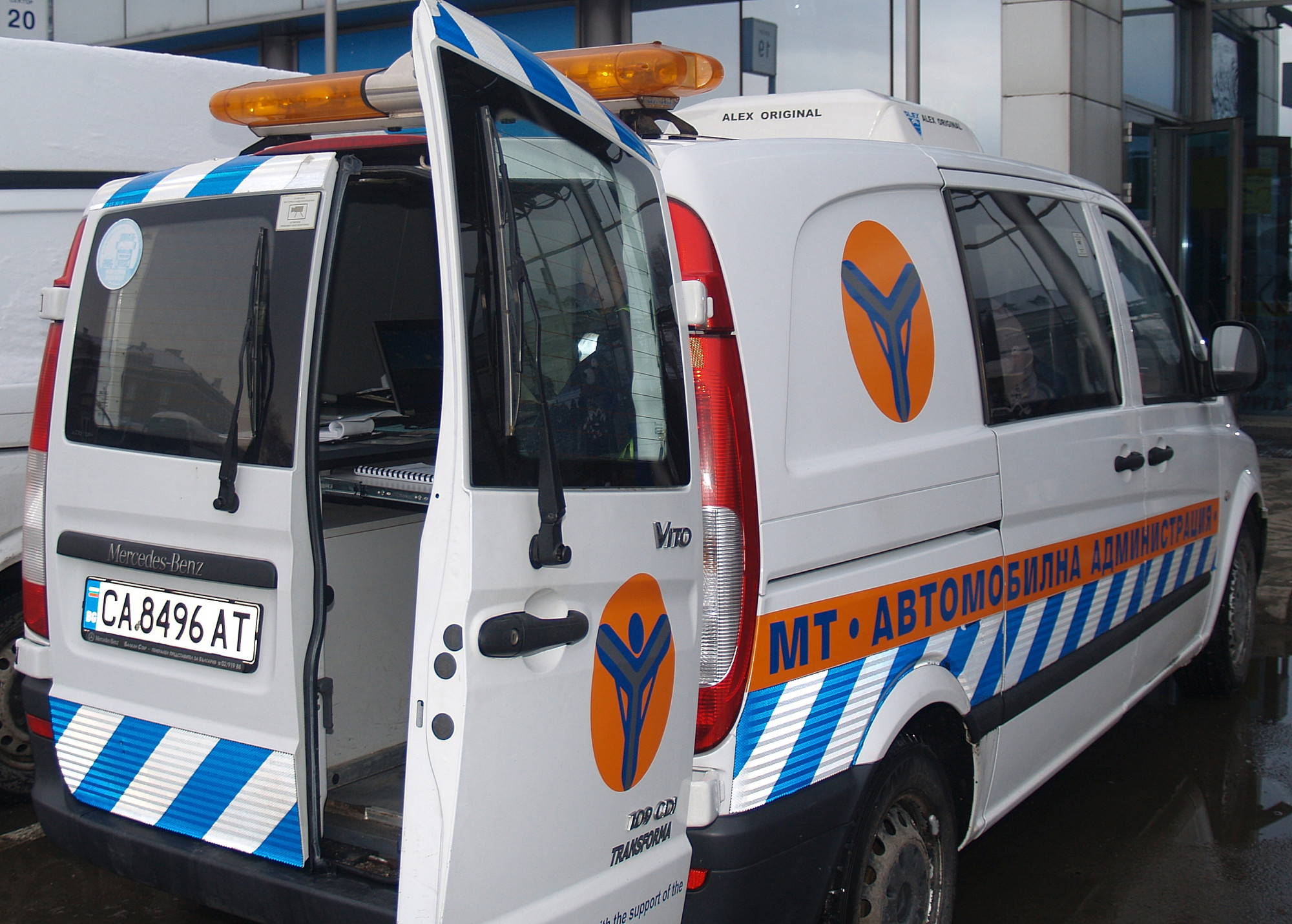 Румънски водач на товарен автомобил е направил опит да подкупи