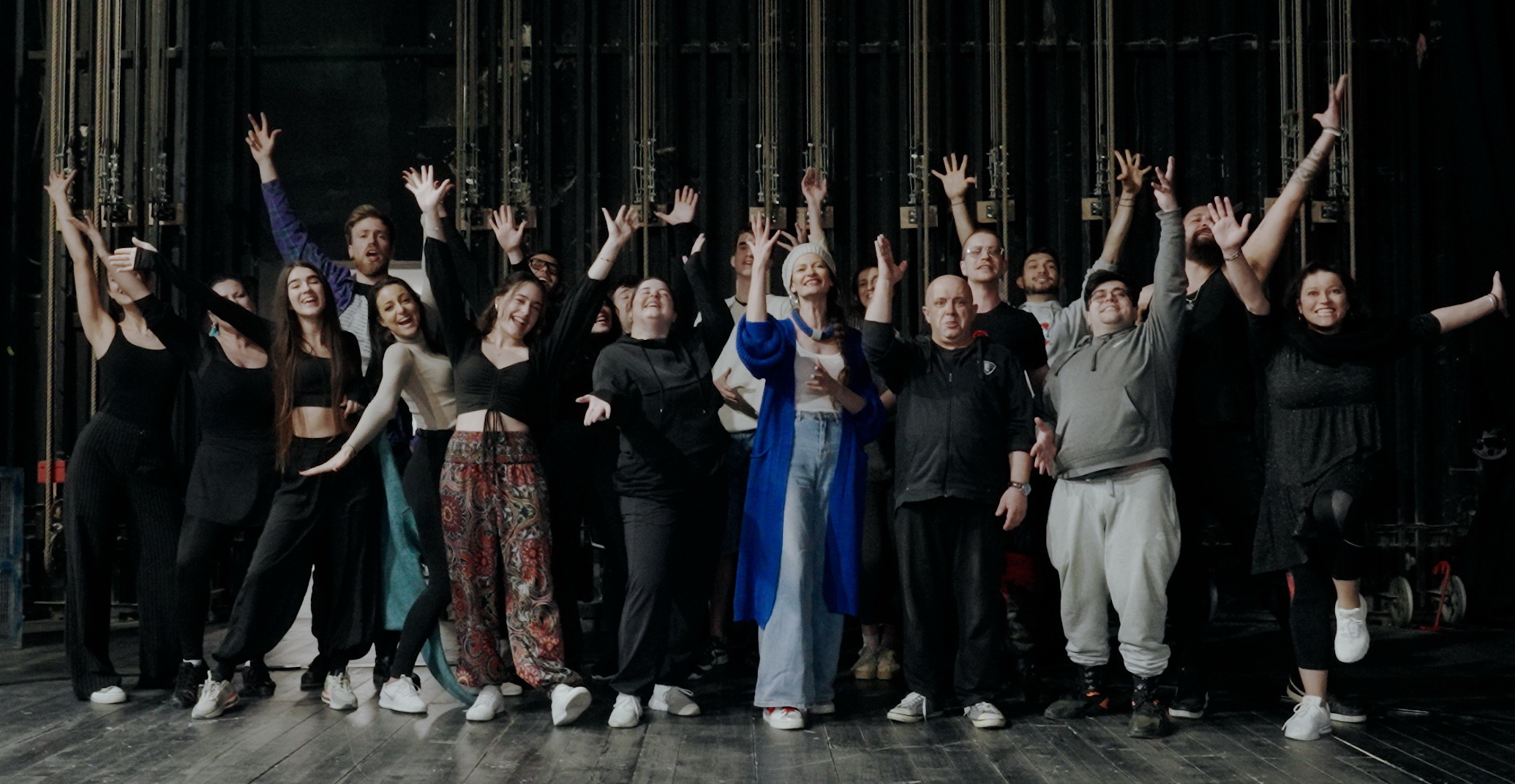 Три премиери и хитови заглавия са във фестивалната програмаБляскава гала