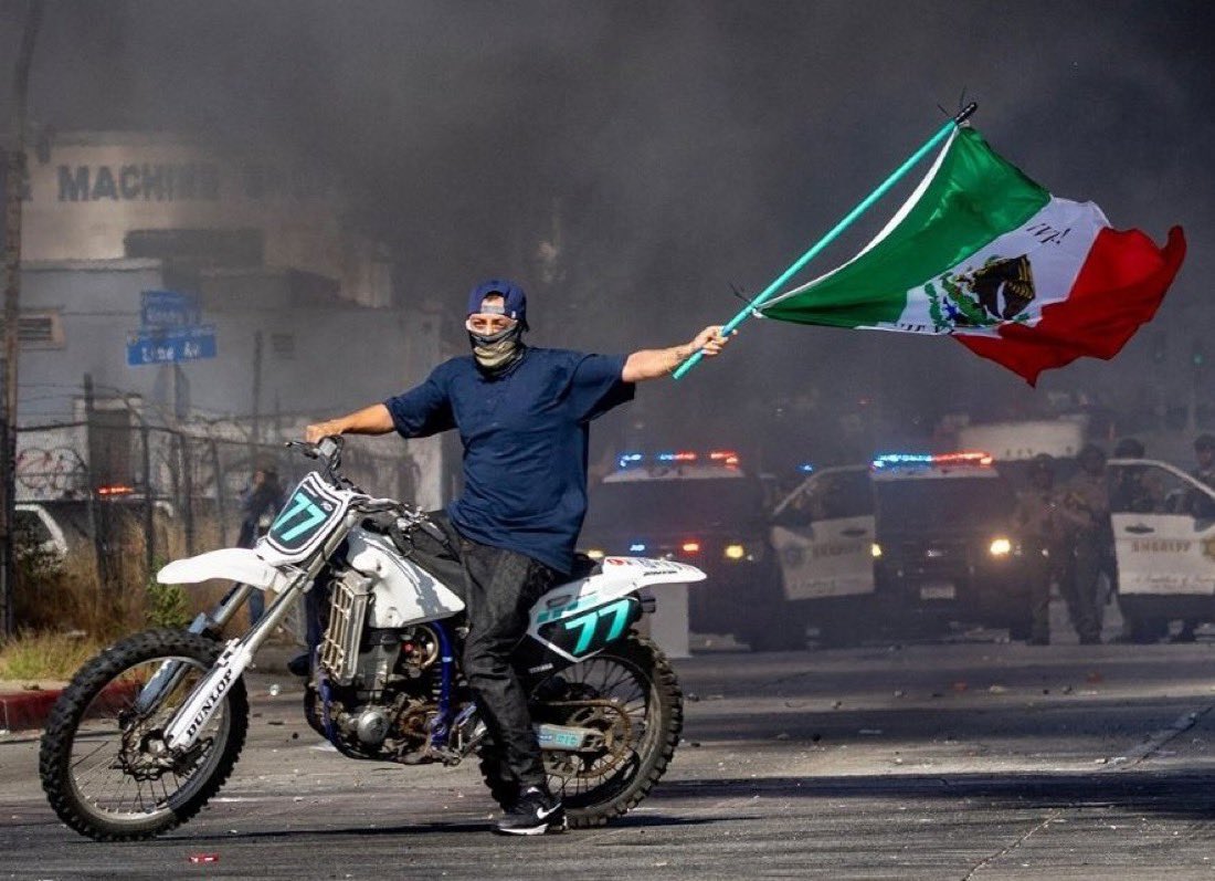 Преди седмица беше немислимо някой политически коментатор бил той тежко