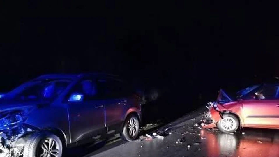 Две жертви на челен ударЧетирима души загинаха по пътищата в