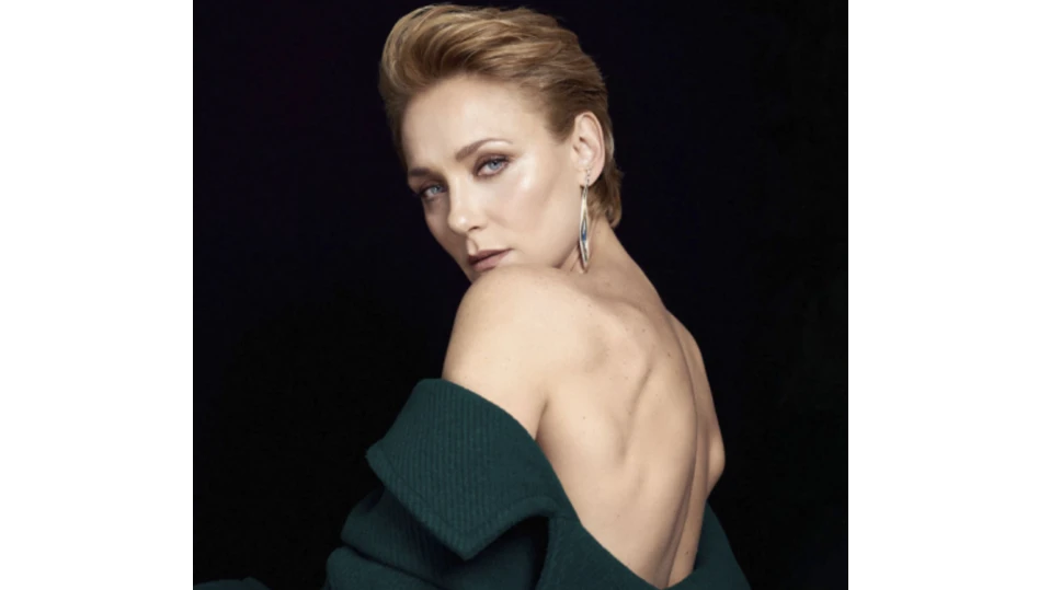 Актрисата Койна Русева влиза в ролята на легендарната кралица Елизабет