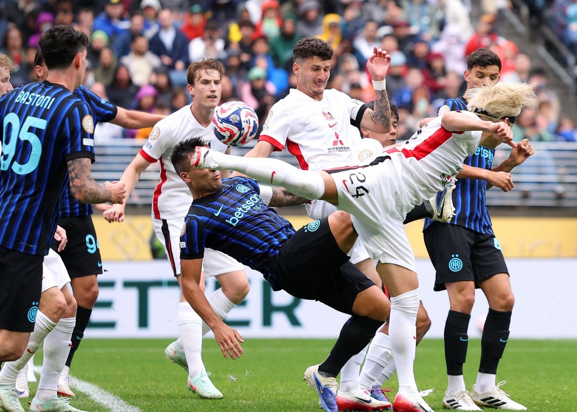 Фамилия Белингам отново гали ухото на всички в Дортмунд След