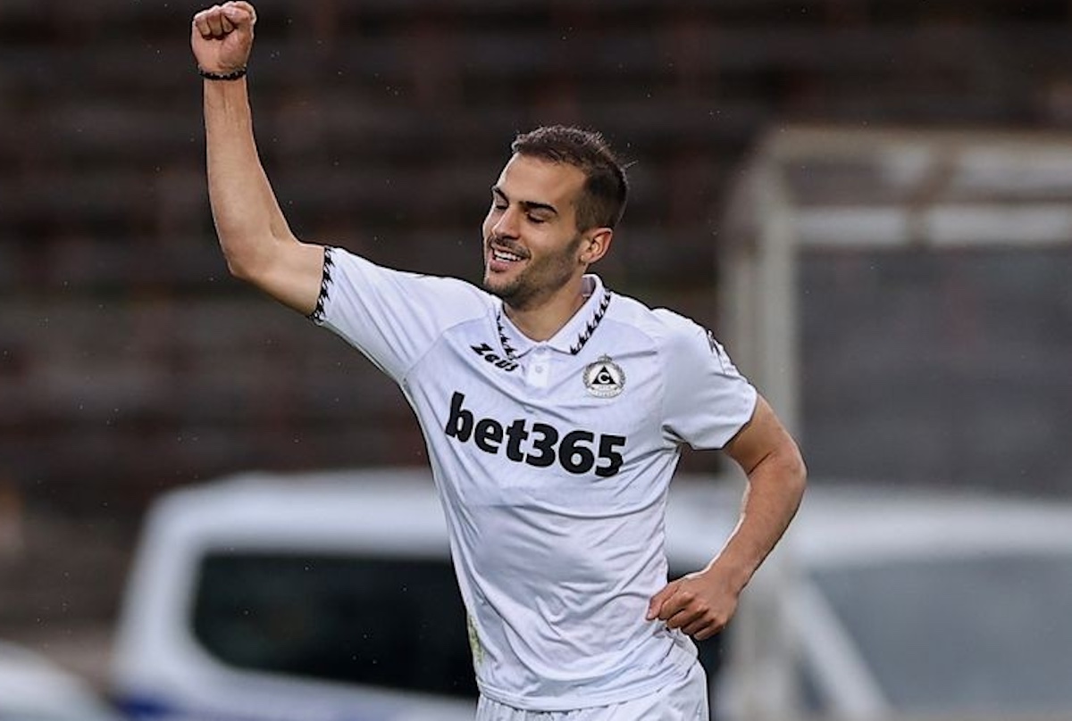 Двама национали на България ще бъдат съотборници в Полша Нападателят