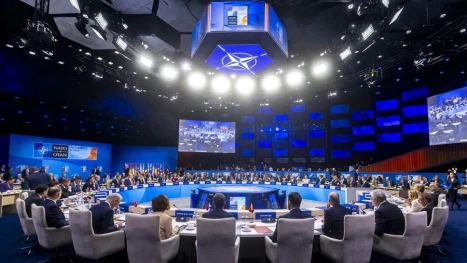 НАТО одобри по-висока цел за разходите за отбрана от 5 % от БВП до 2035 г.
