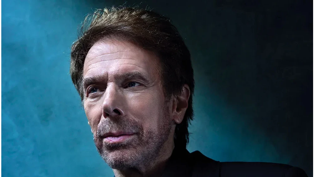 Бензиновата екстраваганца с Брад Пит F1 нахлува и в българските