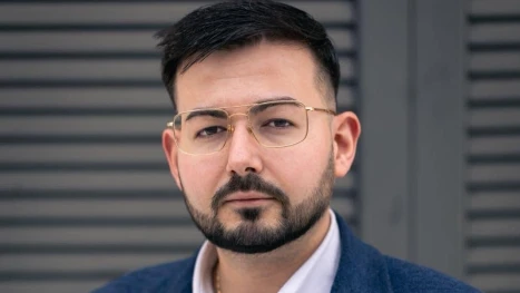 Поредна оставка в "Промяната" - тръгва си и политологът Емил Соколов