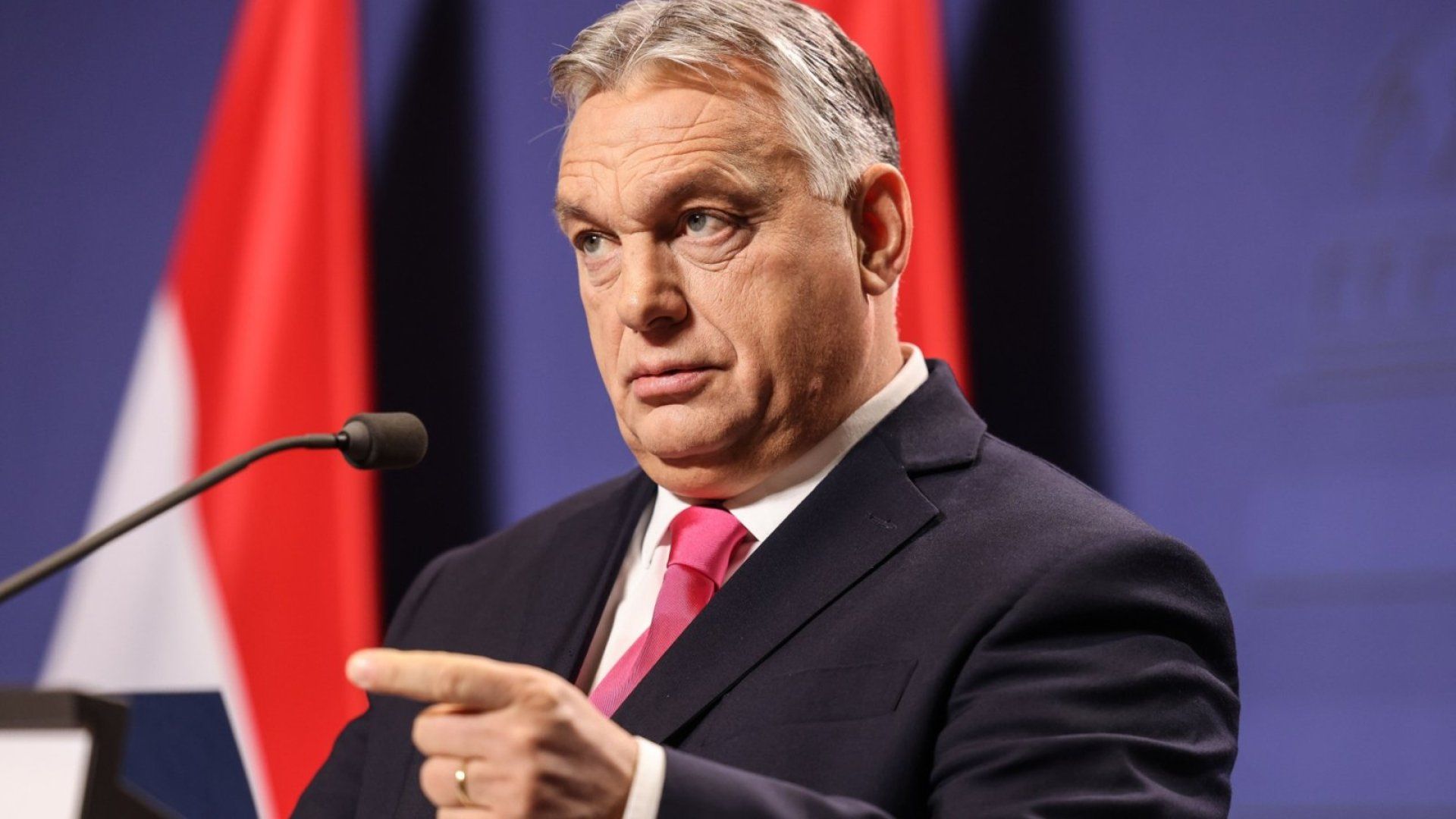 Фон дер Лайен поиска Будапеща да позволи прайдаЕК да не