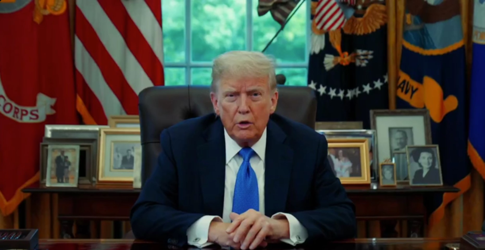 В Конгреса искат импийчмънт на президента за разпореждане на военни