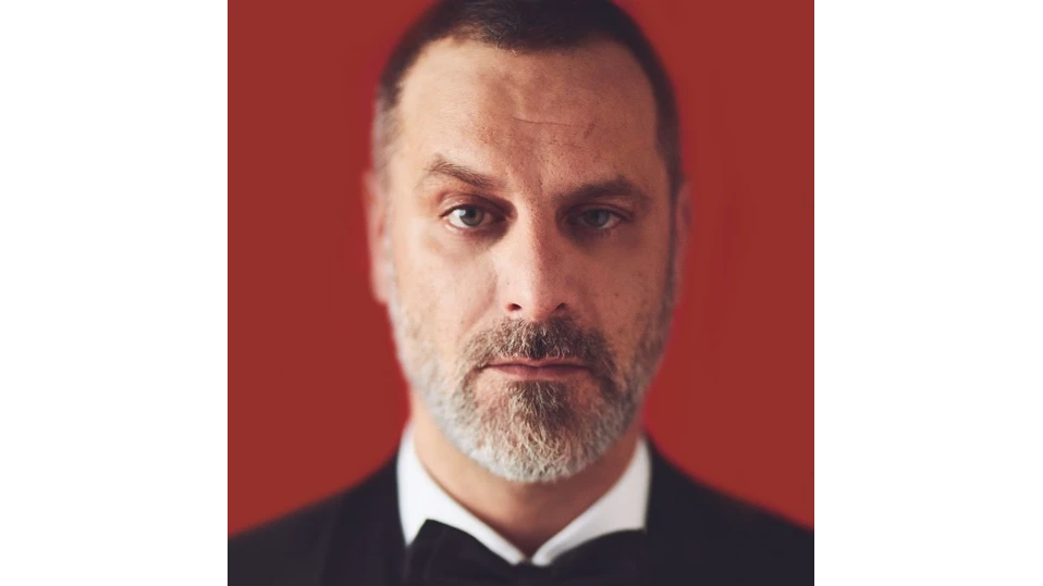 През юни 2020 г приятелката на Озан Гювен Дениз Булуцуз