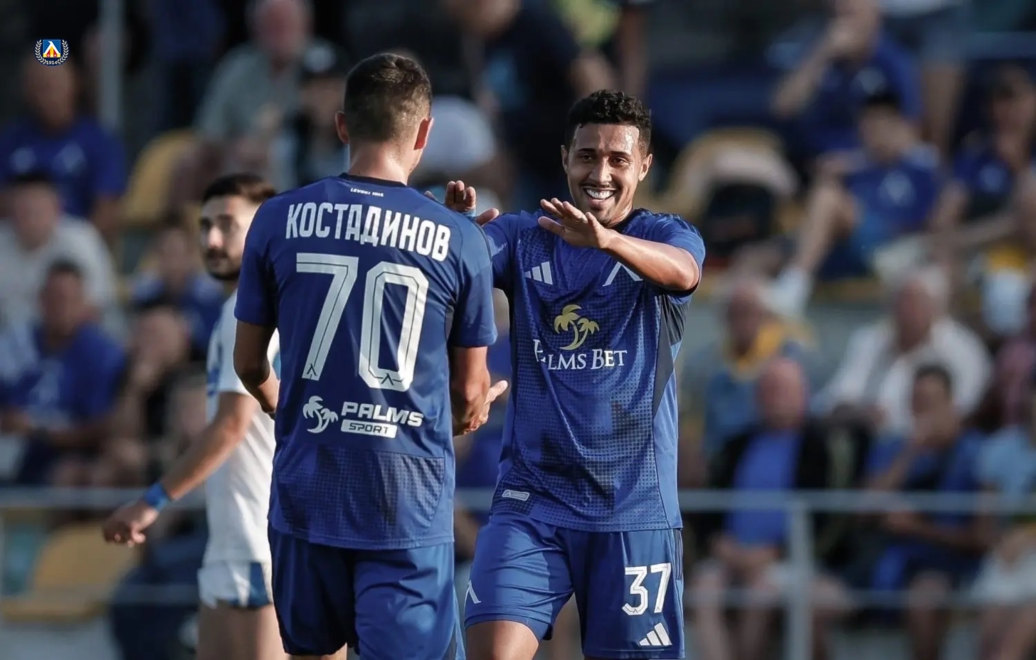 Ръководството на Левски обяви че от събота билетите за домакинството