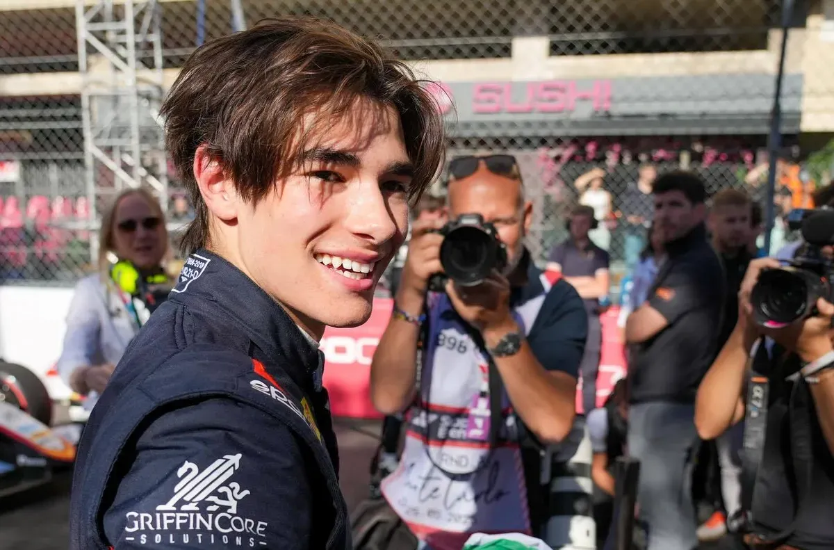 Никола Цолов се нареди на четвърто място в спринта за