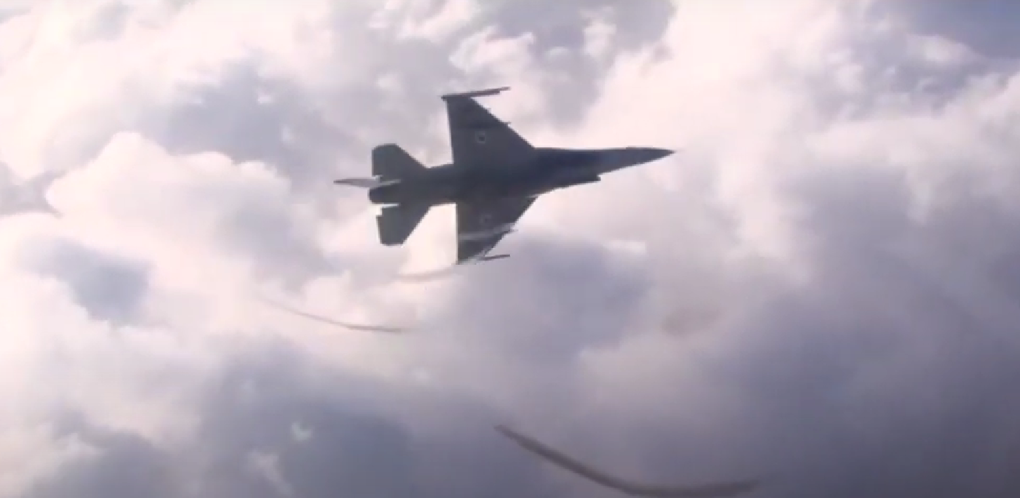 Това е трети такъв изтребител загубен от КиевМосква засипа Украйна