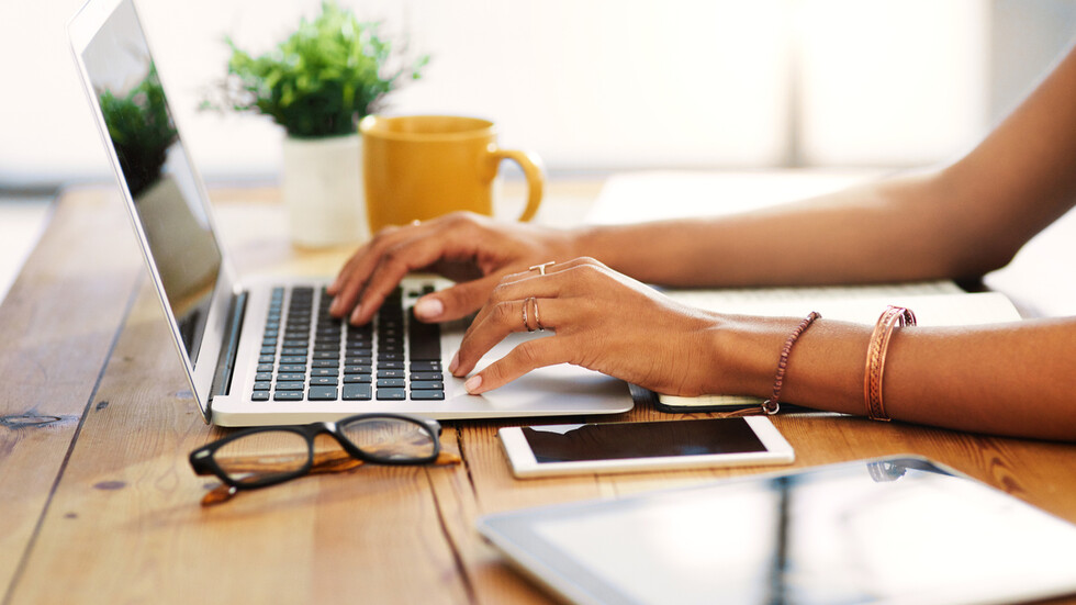 Питат хора и фирми които са минали през ревизия проверяват