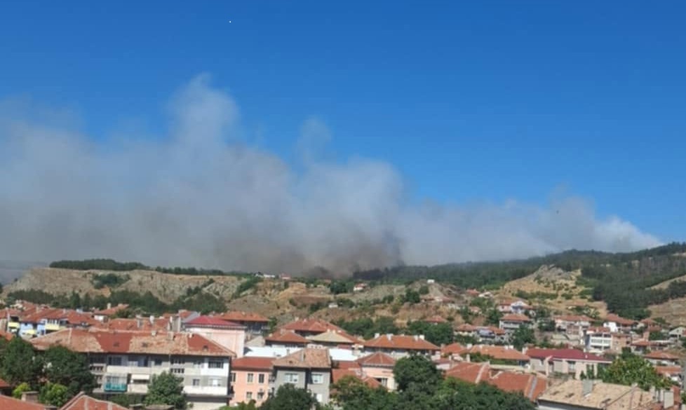 В град Айтос е обявена евакуация на хора заради възникнал