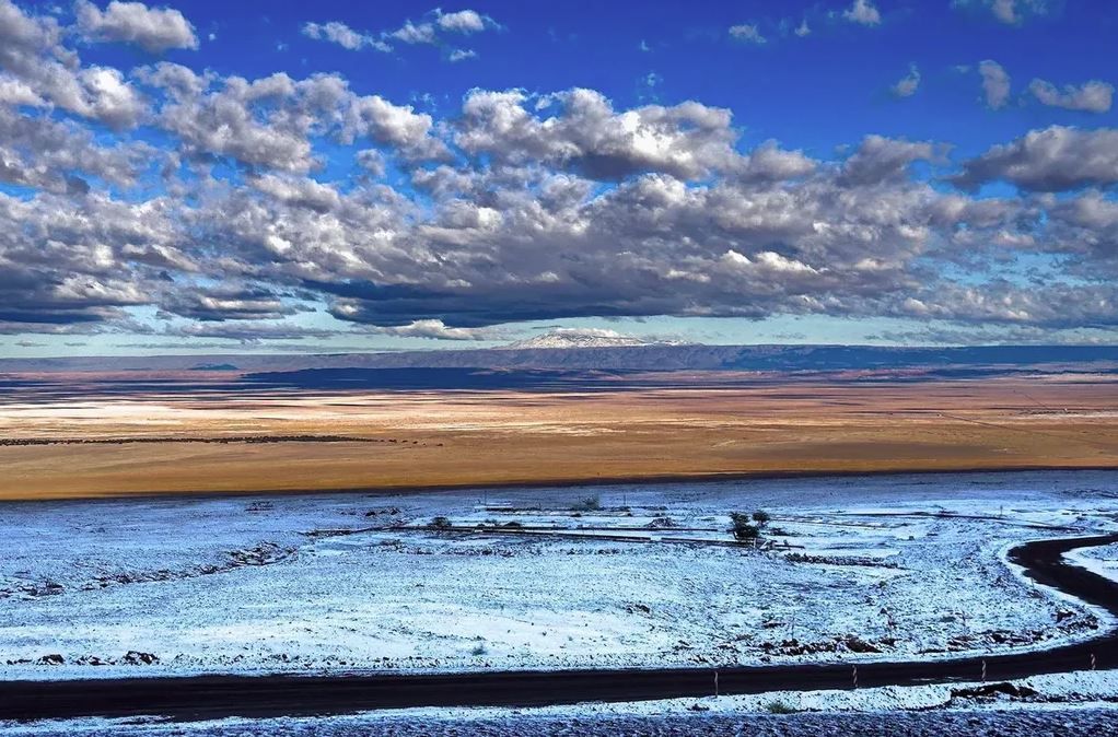 Сняг валя в най сухата пустиня АтакамаВ Буенос Айрес температурите