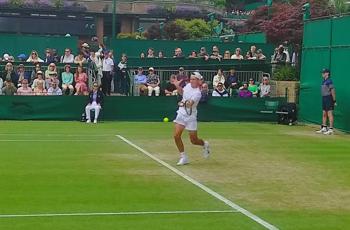 Александър Василев прескочи първия кръг на тенис турнира Уимбълдън за