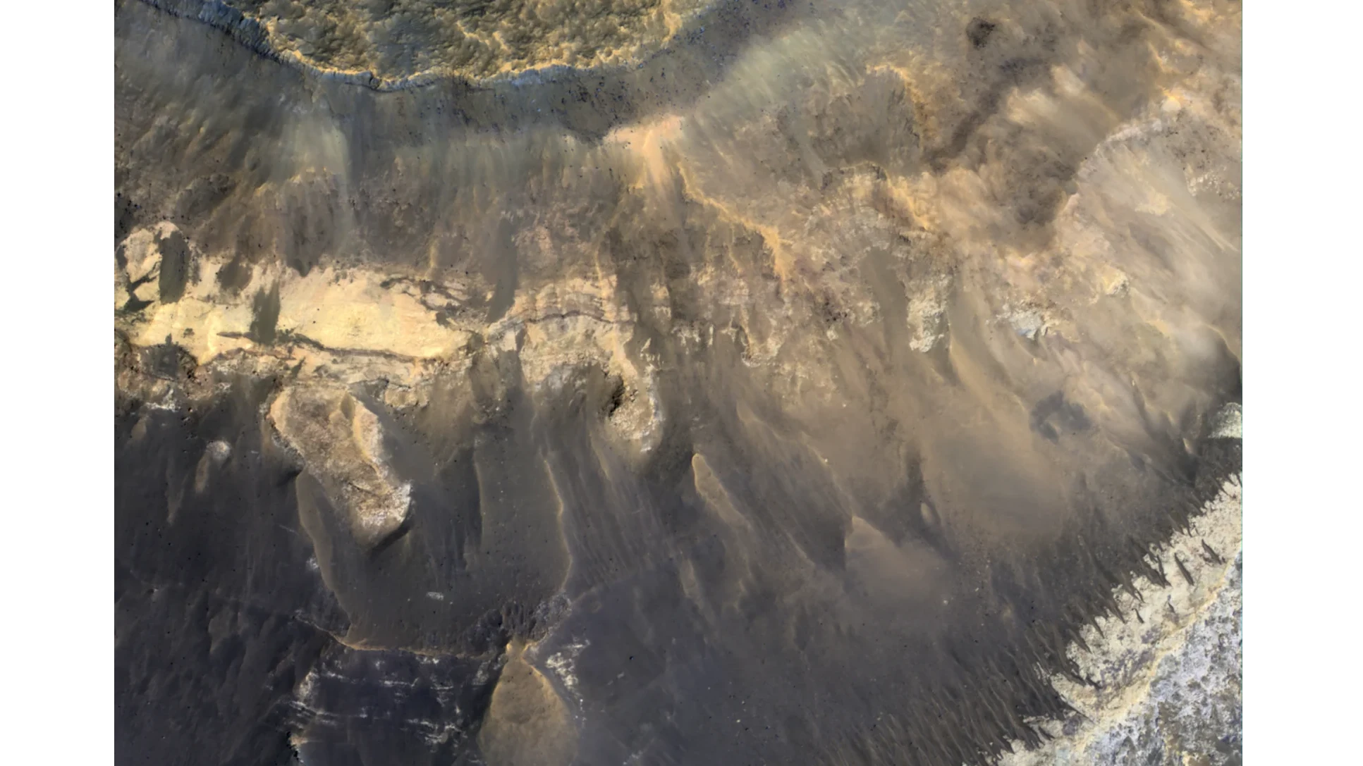 Ново проучване установи че дебели слоеве глина открити на Марс