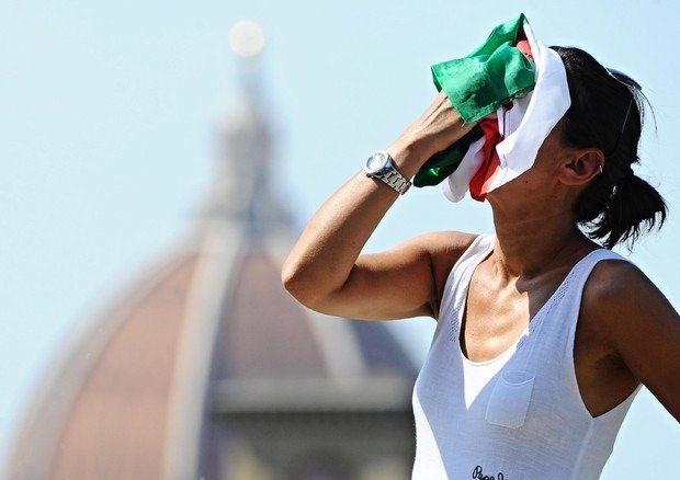 Облекчение от екстремните горещини започна да достига до някои райони