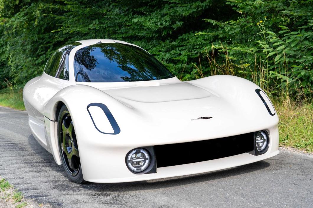 Френската стартъп компания FacteurDix представи прототип на ново леко електрическо