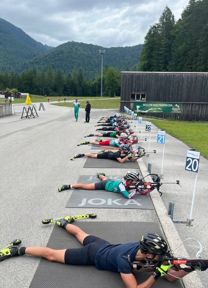 Водещите български биатлонисти тренират вече втора седмица с германските национали