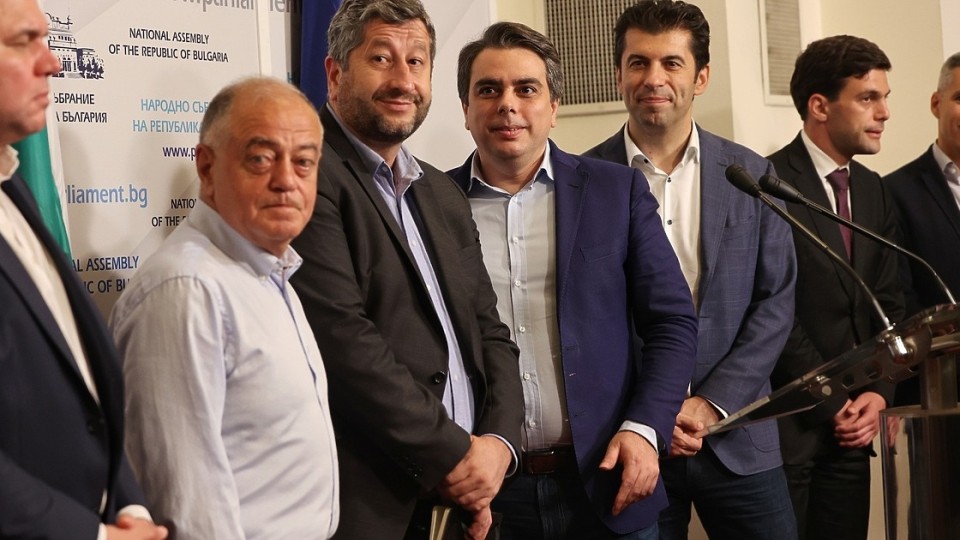 С щедро финансиране от Америка за България започнаха да раздуват