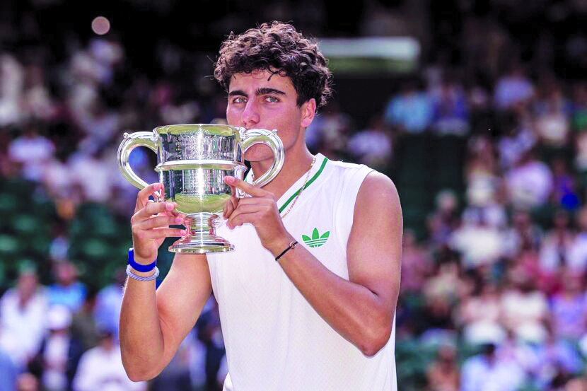 България има своя нов голям шампион Детето чудо в тениса