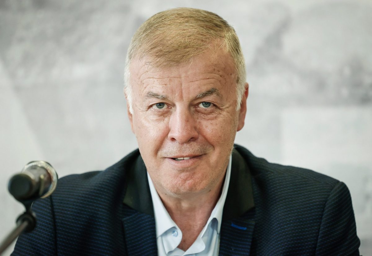 Левски ще привлече между 3 и 5 нови футболисти а