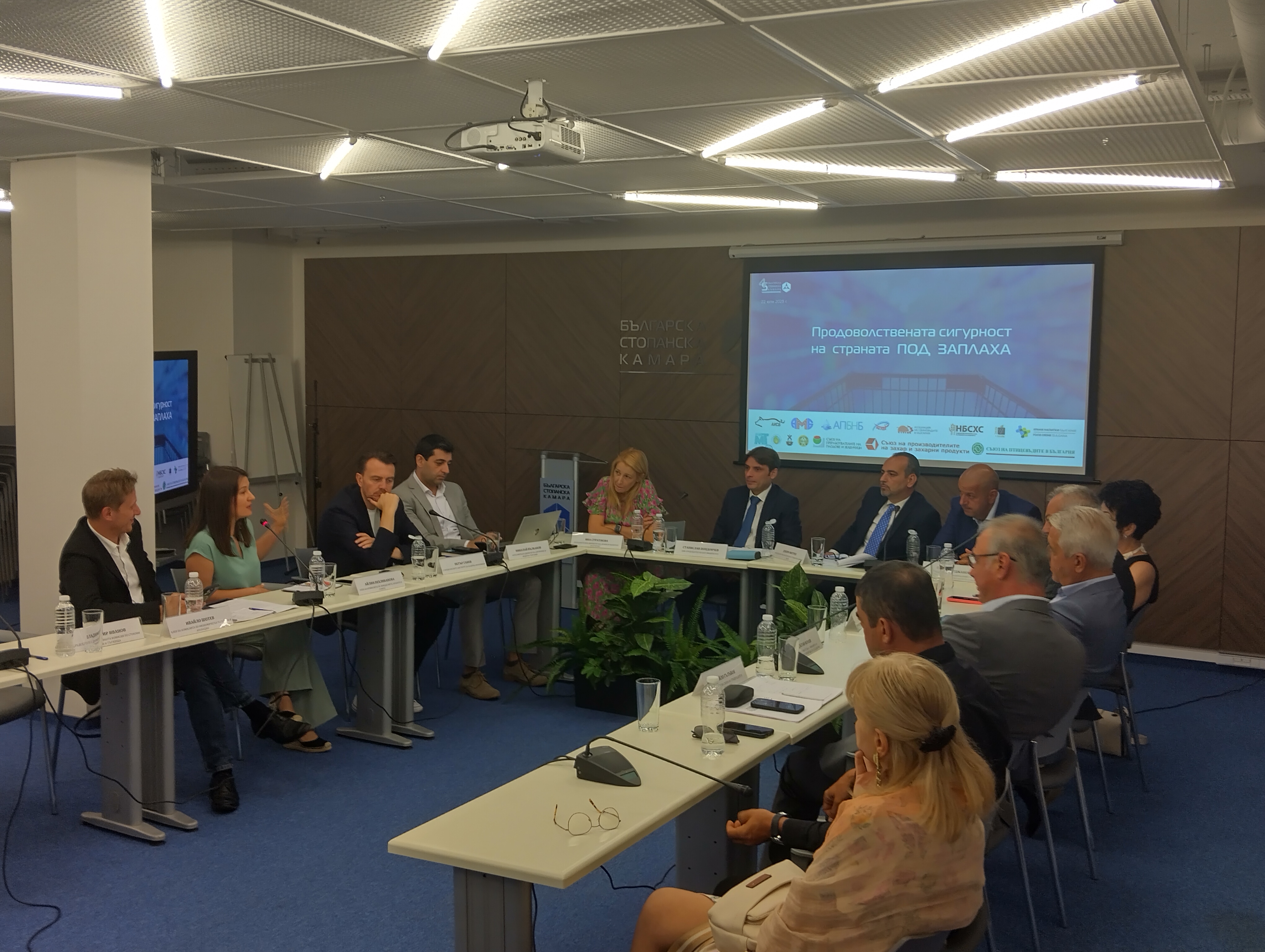 Бизнесът видя риск от празни щандове заради закона за надценкитеНяма