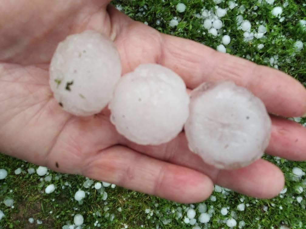 Карта показва каква е температурата на 1500 метра От нея