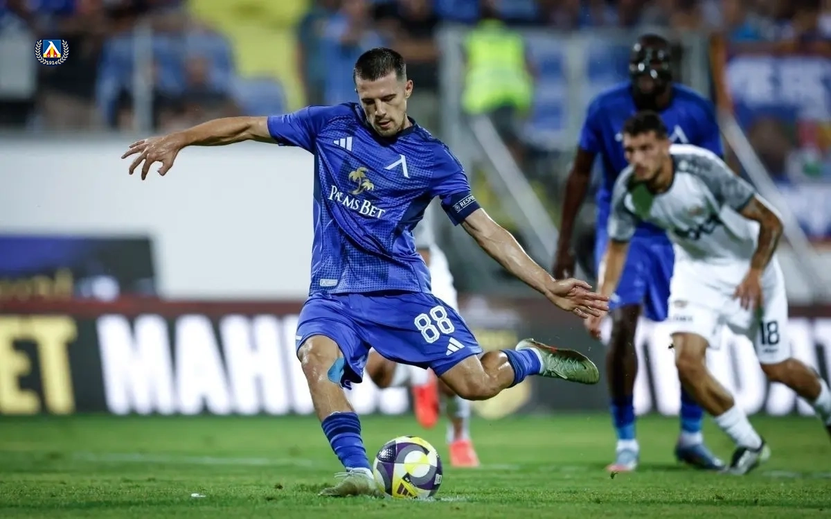 Над 3 млн лева от изходящи трансфери ще генерира Левски