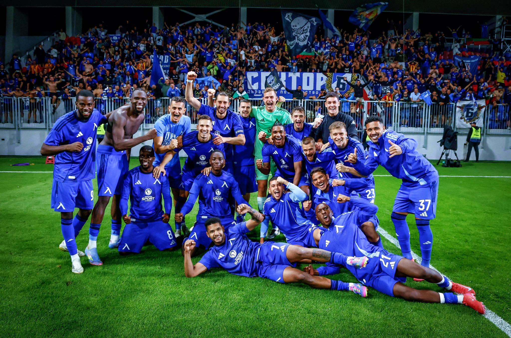 Дългоочакваният момент настъпи Левски приема Спортинг Брага в първи