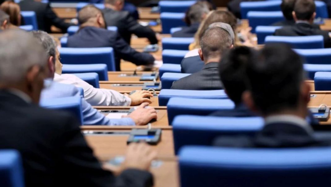 Парламентът ще избира управител и подуправител на Националния осигурителен институт