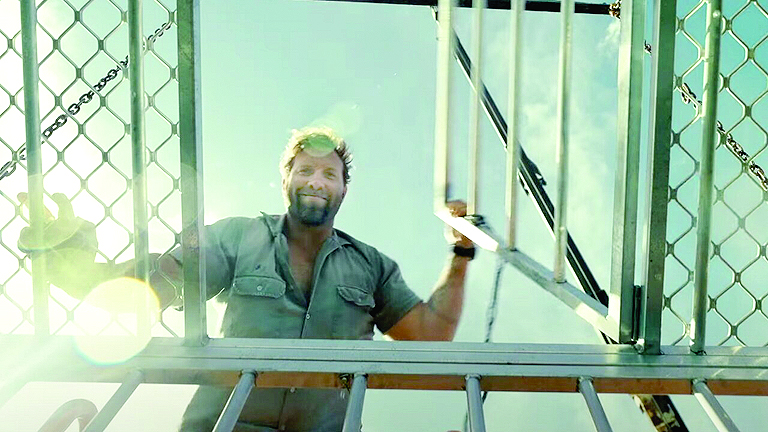 Тематична лятна премиера от режисьора Шон БърнНов филм с акули