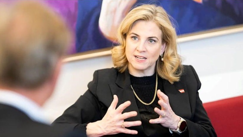 Неутралитетът няма да ни защити Австрийското правителство е готово публично да