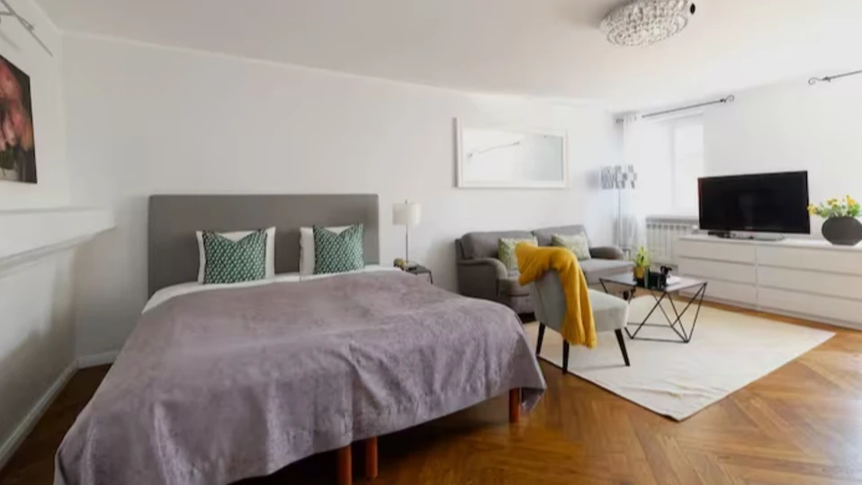 Най често самостоятелни апартаменти търсят първокурсницитеОт значение са локацията възможността за