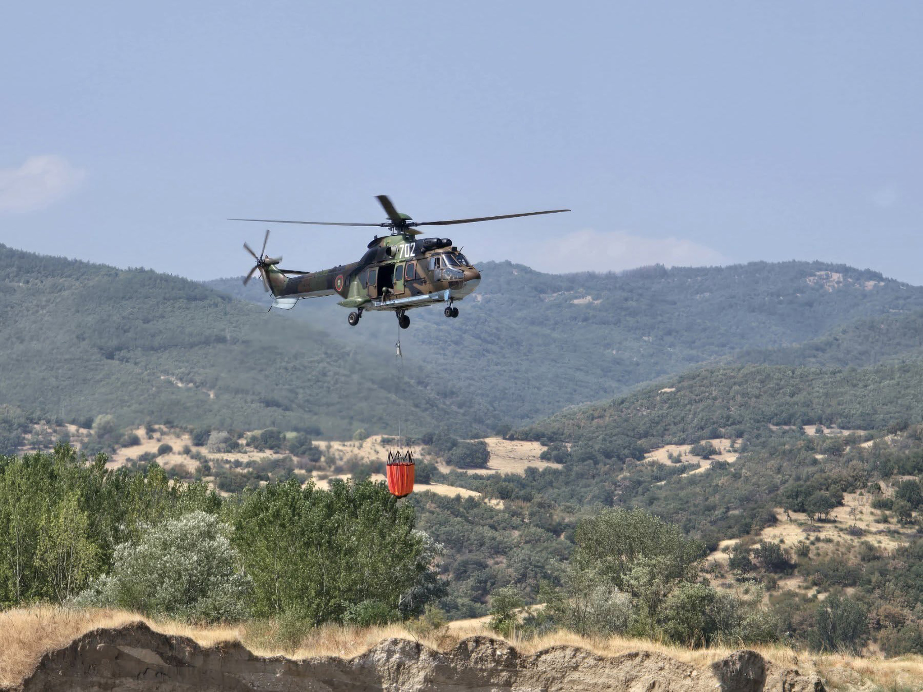 Над 260 пожара за денонощиеНай тежка е обстановката в СтрумяниНад 260