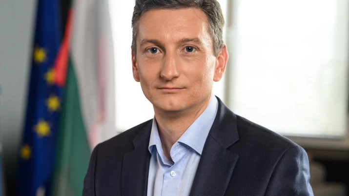 Иван Василев