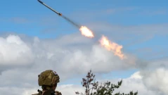 Руското МО: Нанесен е удар с високоточни оръжия по украинско военно летище