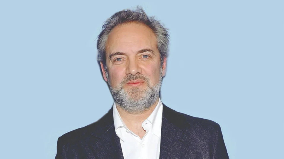 Кино майсторът Сам Мендес стоящ зад някои от най касовите филми