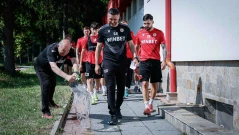 Бютючи се скарал жестоко с Керкез