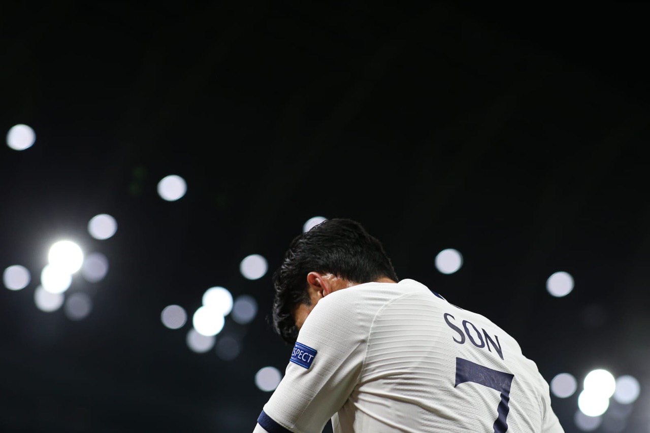 Корейската легенда Хюн Мин Сон беше представен като нов футболист