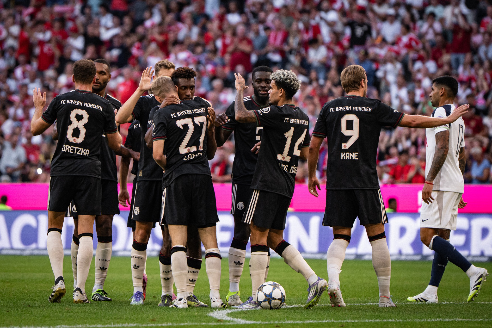 Едно от най очакваните футболни чудеса се сбъдна За първи път