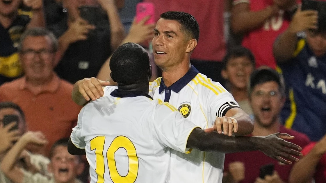 Кристиано Роналдо отпразнува 12 ата годишдина от марковото си празнуване на