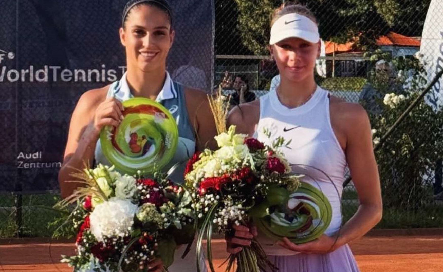 Националката на България за Били Джийн Кинг къп Изабелла Шиникова